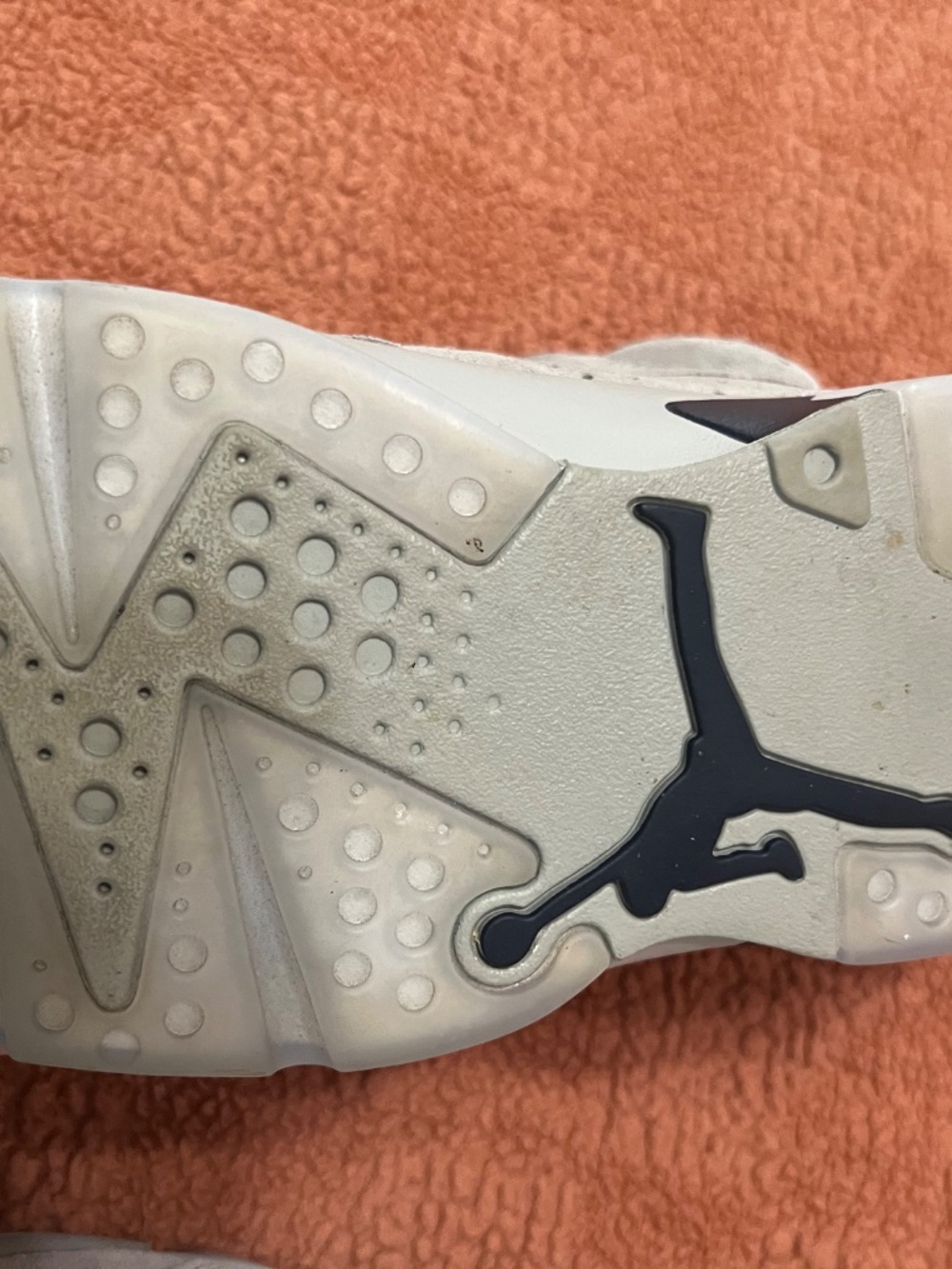 Jordan 6 Retro Georgetown - Picture 3 of 6